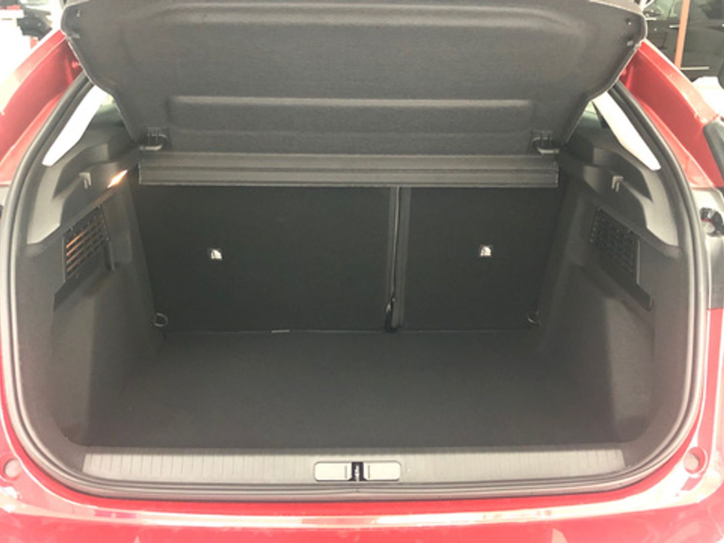 Citroen C4 Hybrid 145 Plus e-DCS6 107 kW (145 CV)