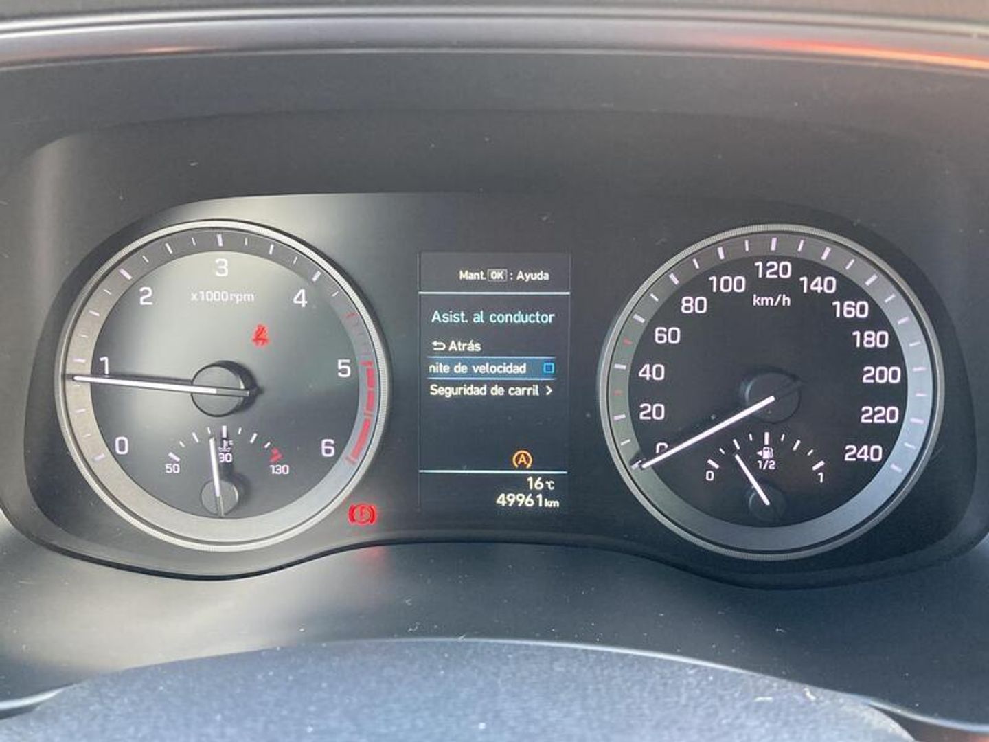 Hyundai Tucson 1.6 CRDI 48V N-Line 4x2 100 kW (136 CV) Blanco SUV
