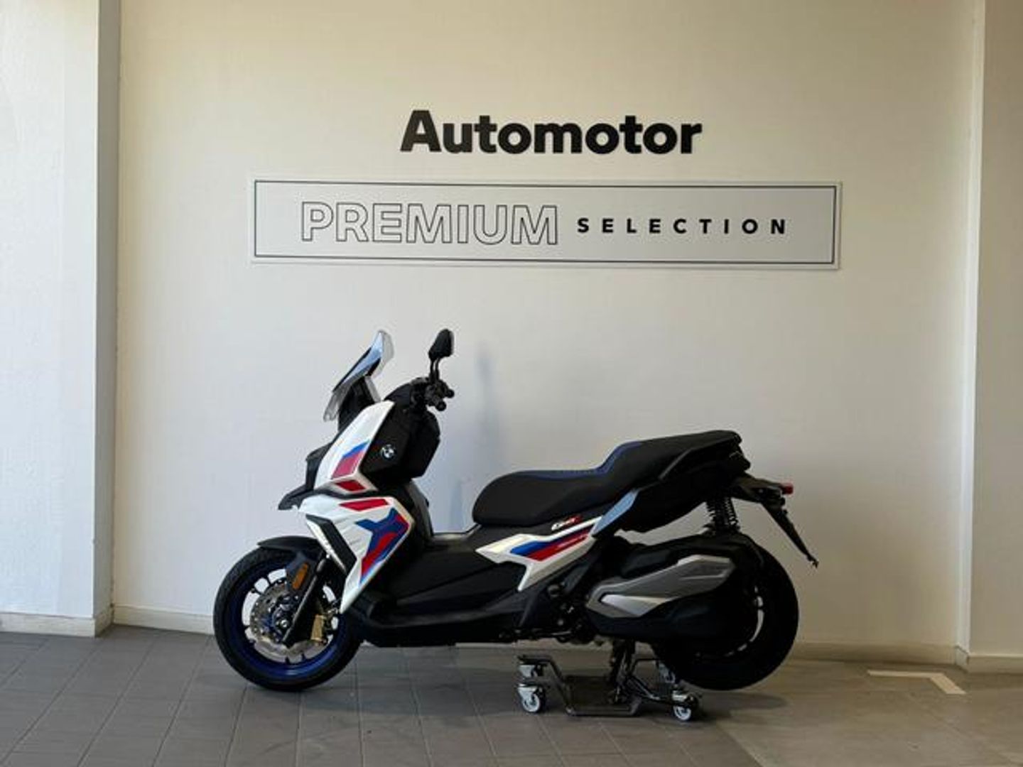 BMW Motorrad C 400 X Blanco Motorcycle