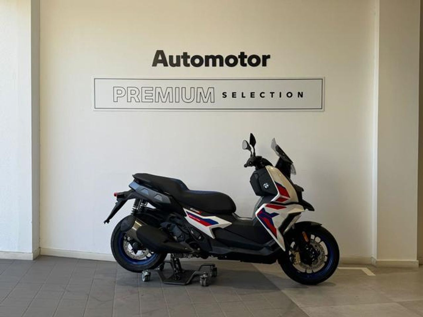 BMW Motorrad C 400 X Blanco Motorcycle