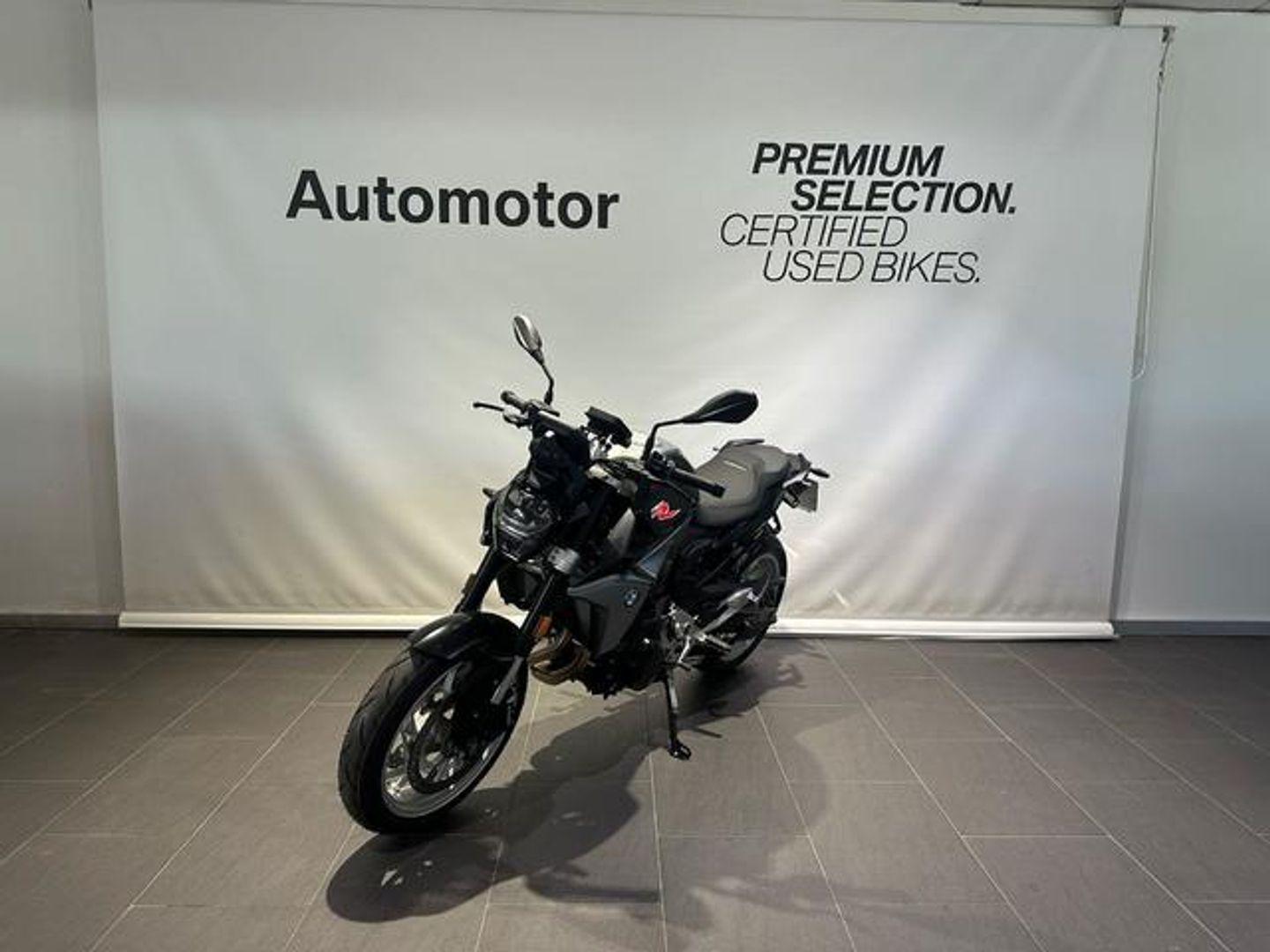 BMW Motorrad F 900 R