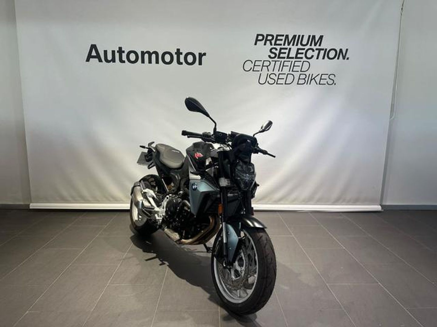 BMW Motorrad F 900 R