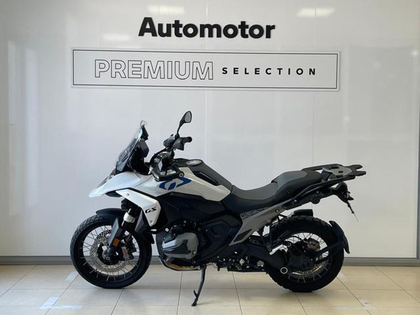 BMW Motorrad R 1300 GS Blanco Motorcycle