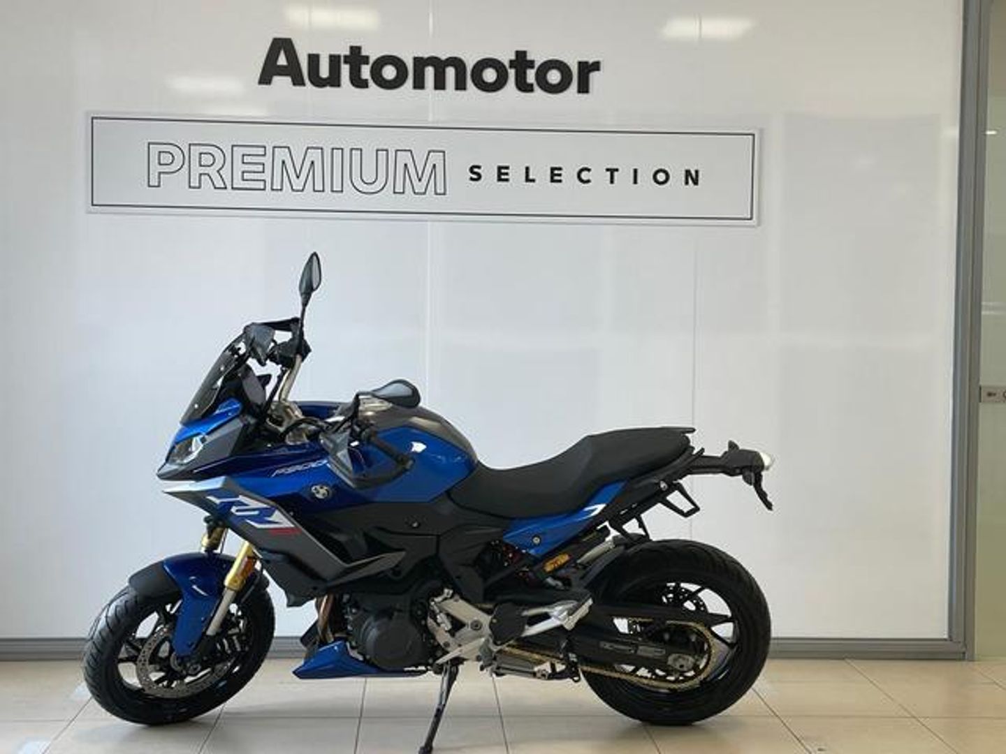 BMW Motorrad F 900 XR A2 Azul Motorcycle