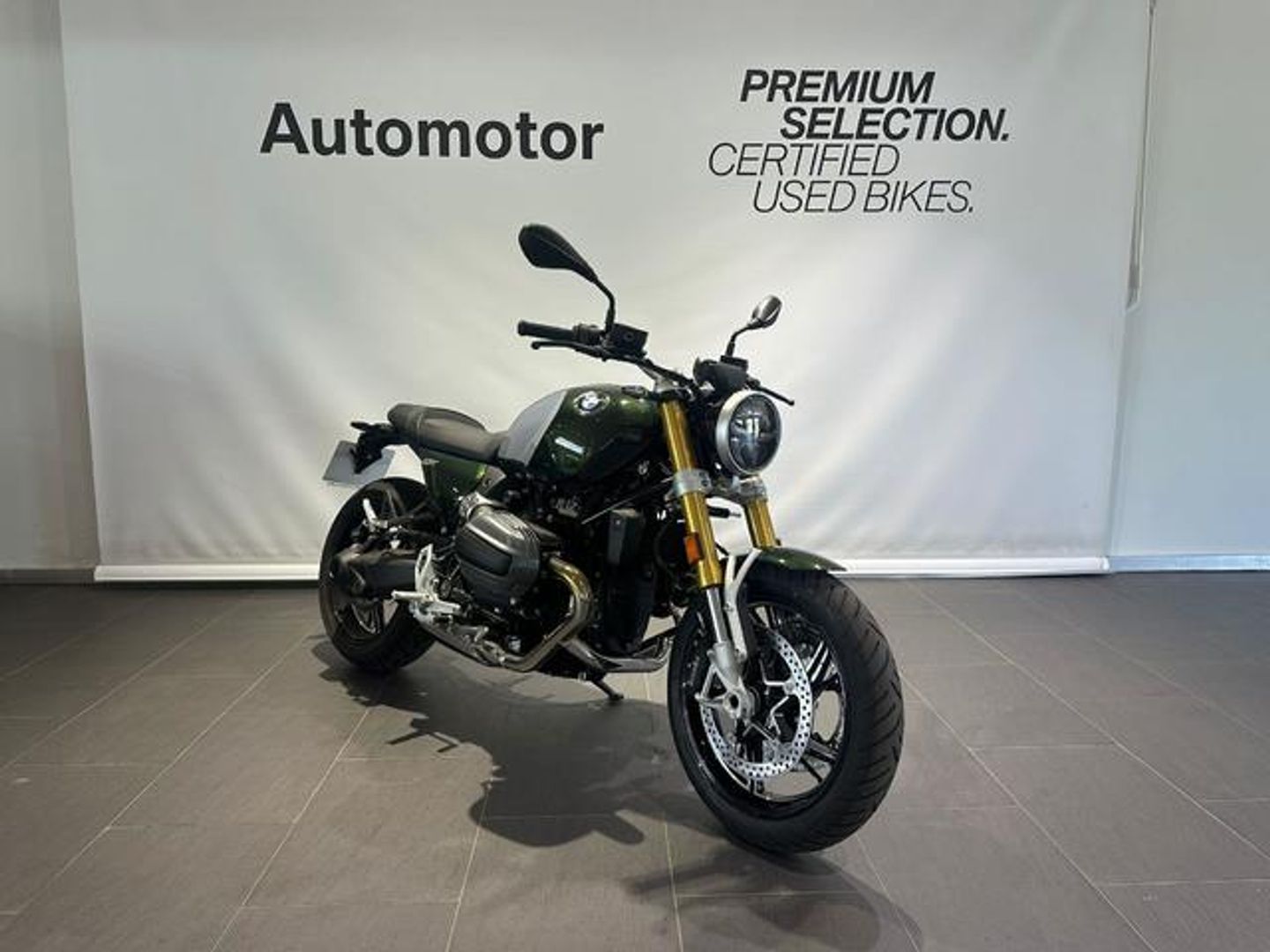 BMW Motorrad R nineT Verde Motorcycle