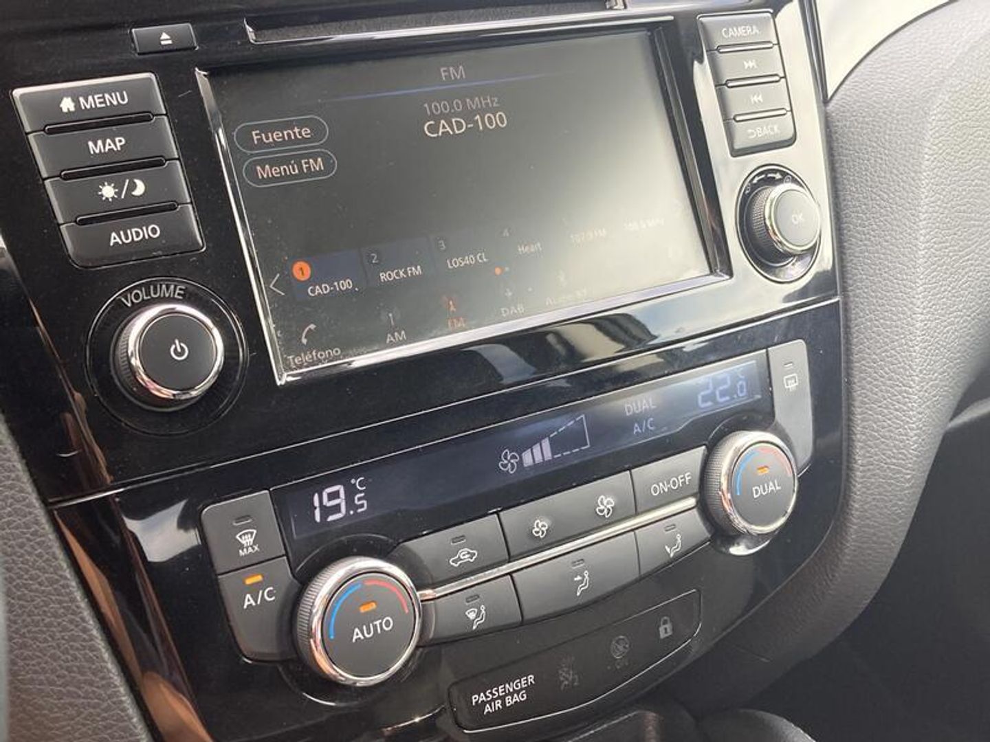 Nissan Qashqai DIG-T 140 Acenta 4x2 103 kW (140 CV) Negro SUV