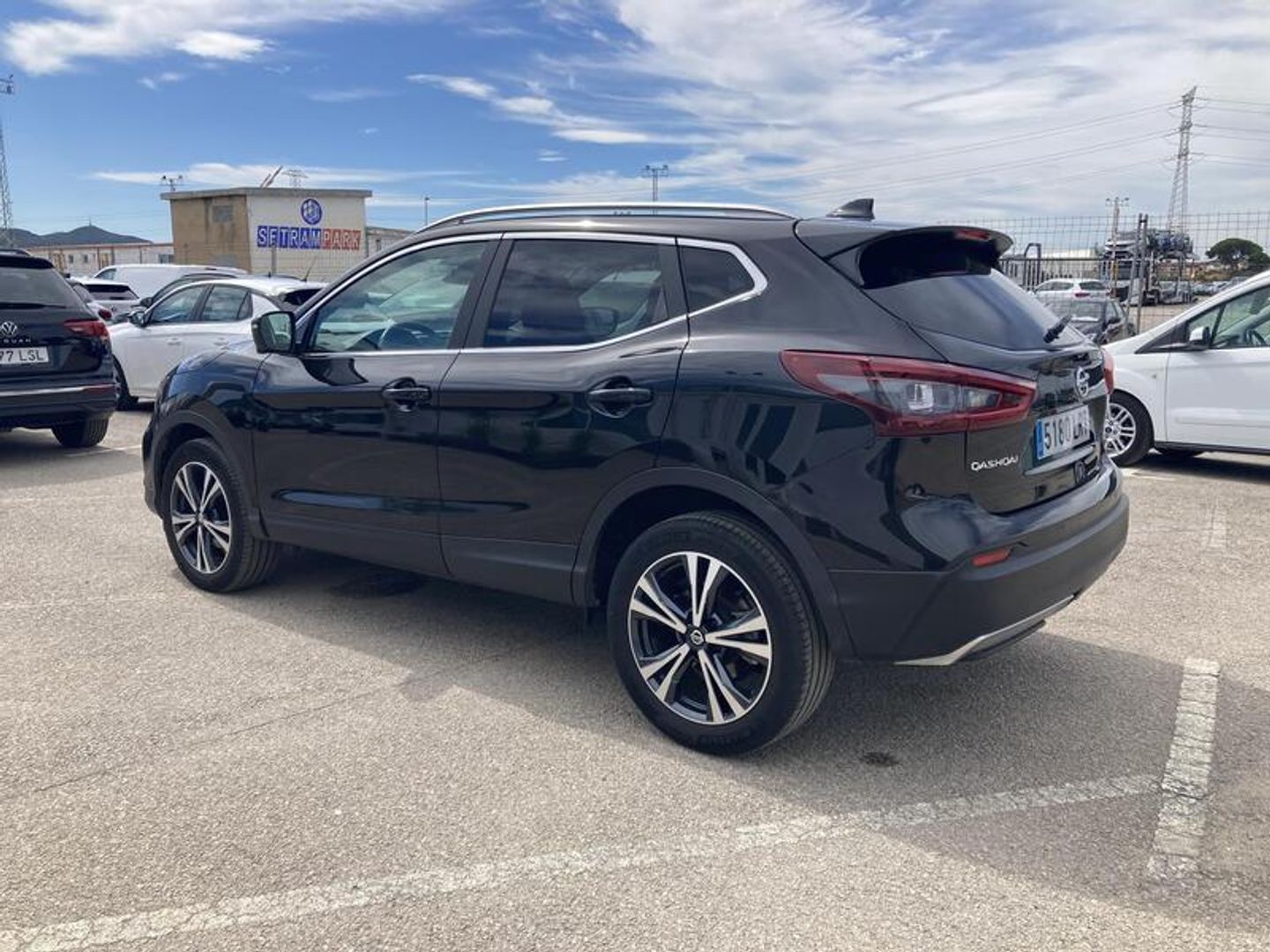Nissan Qashqai DIG-T 140 Acenta 4x2 103 kW (140 CV) Negro SUV
