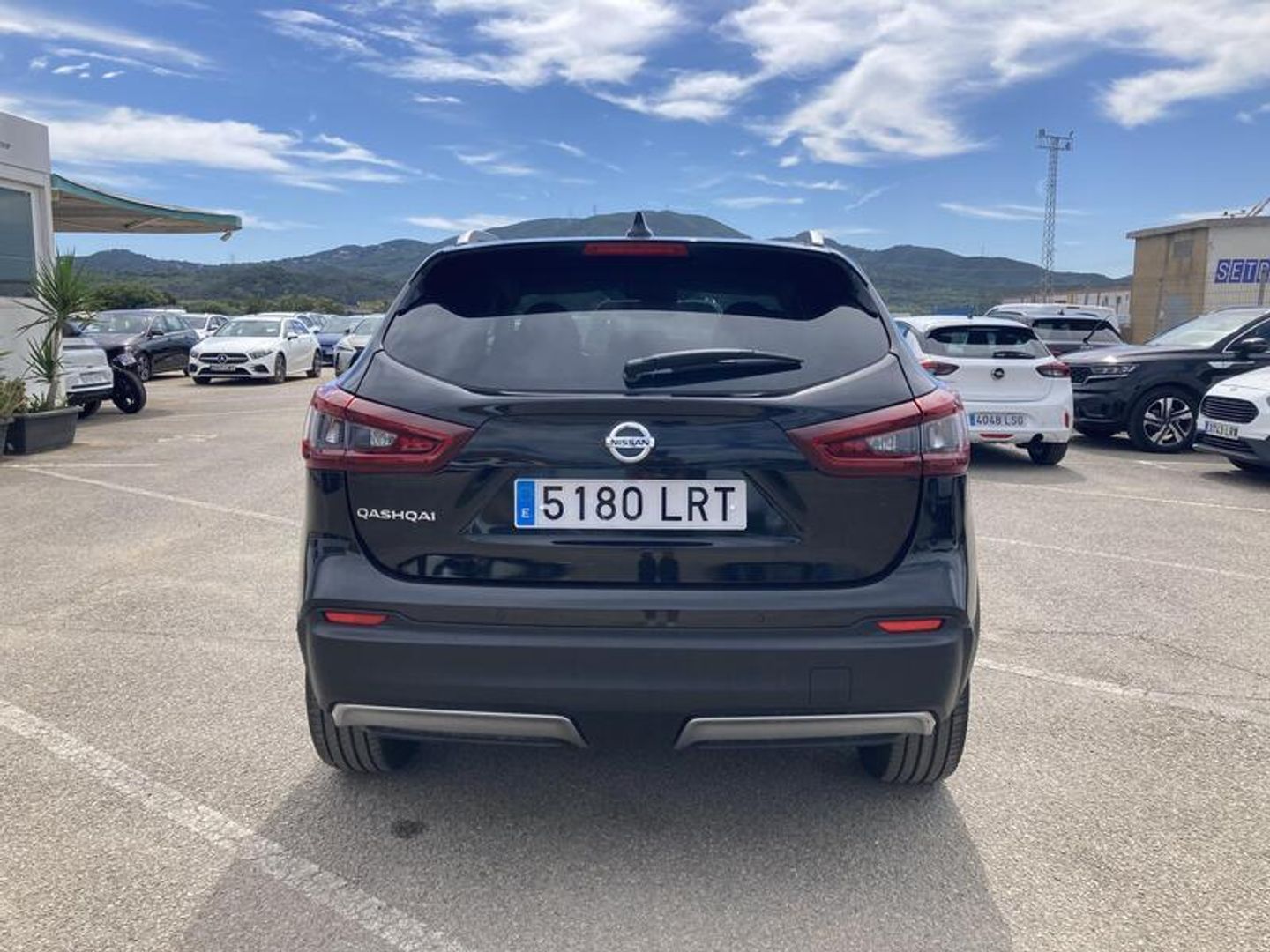 Nissan Qashqai DIG-T 140 Acenta 4x2 103 kW (140 CV) Negro SUV