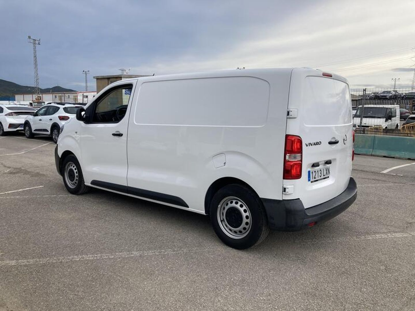 Opel Vivaro Furgon 1.5 Diesel M Standard Express 75 kW (102 CV) Blanco 