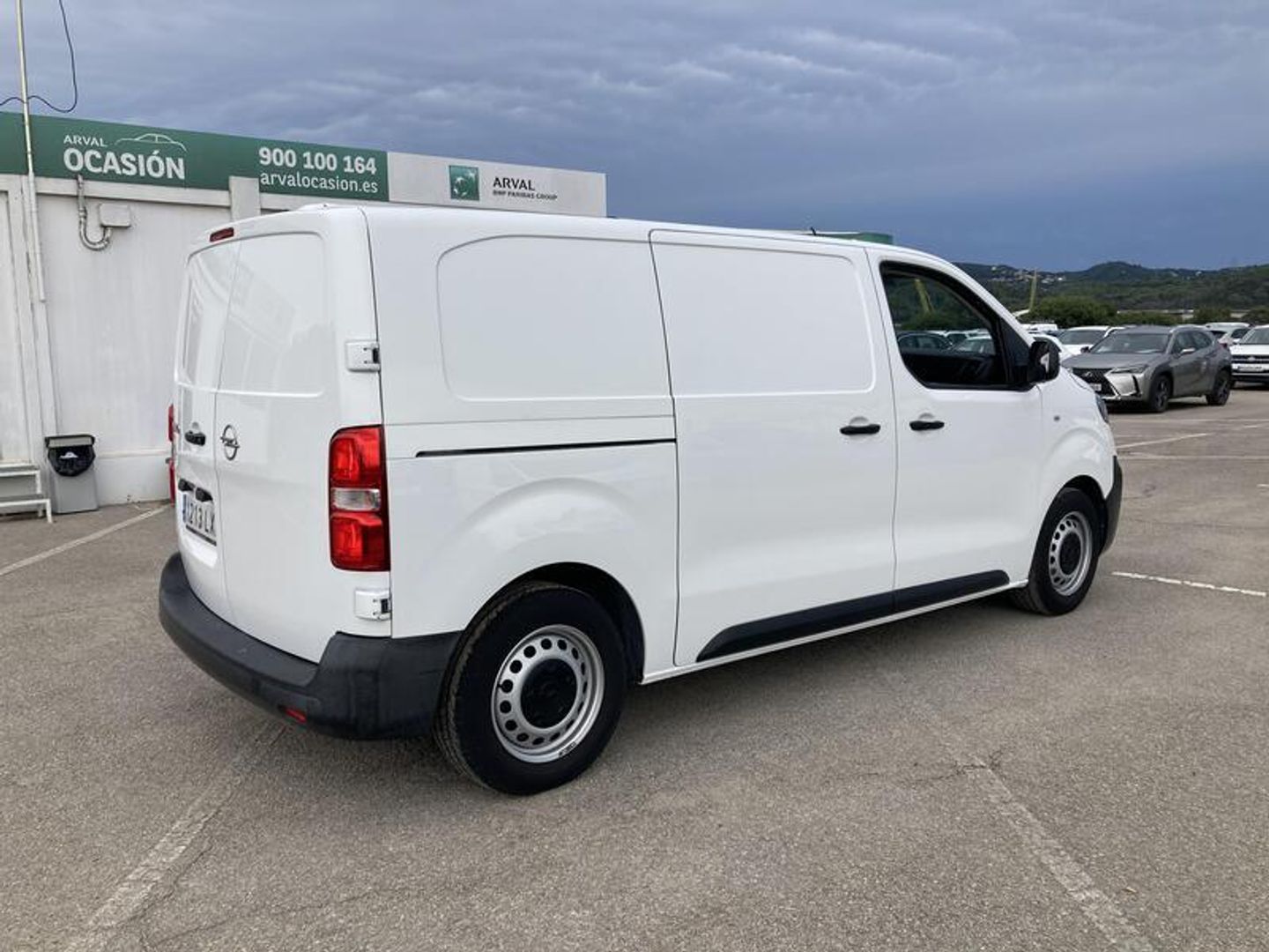 Opel Vivaro Furgon 1.5 Diesel M Standard Express 75 kW (102 CV) Blanco 