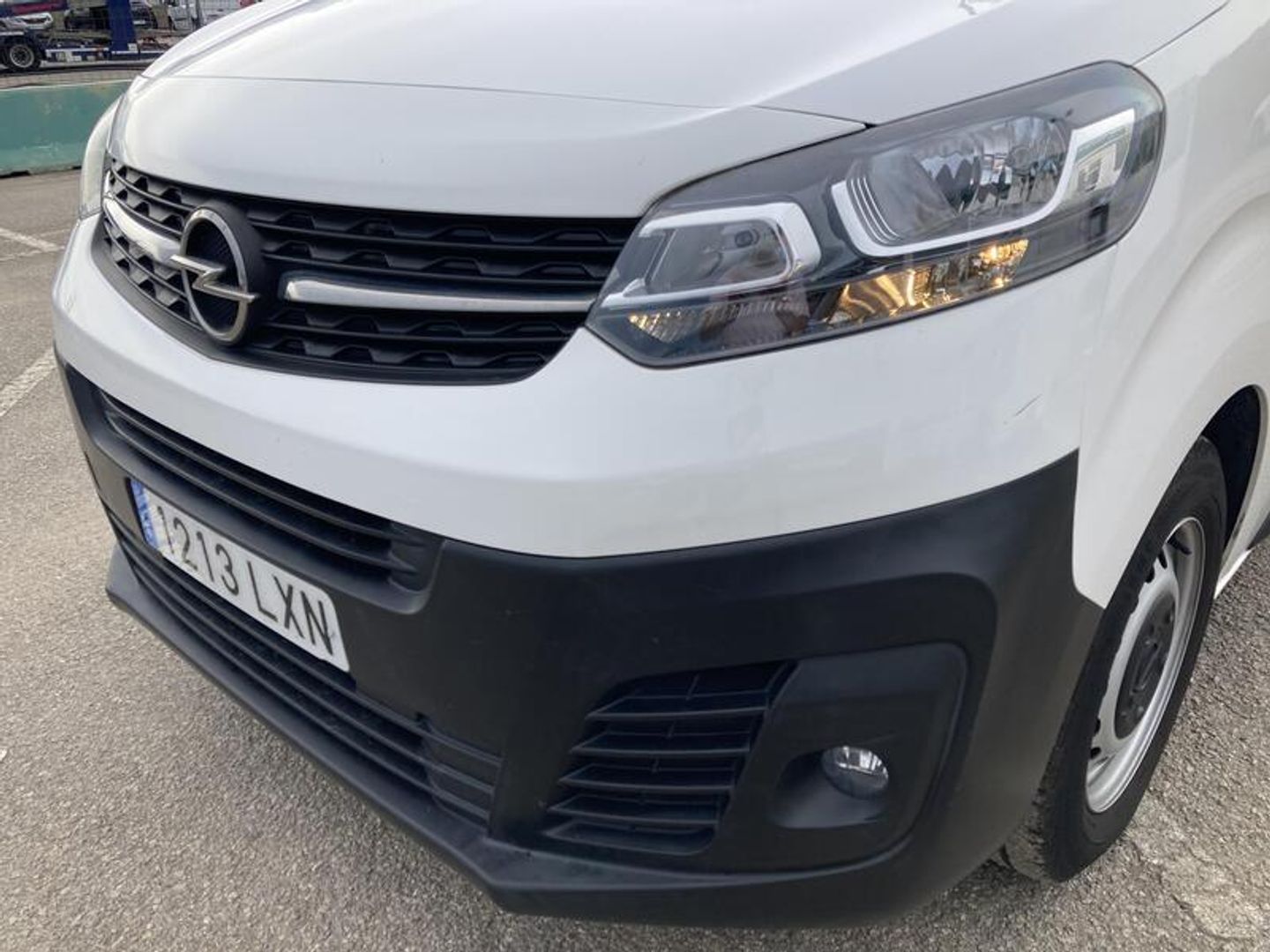 Opel Vivaro Furgon 1.5 Diesel M Standard Express 75 kW (102 CV) Blanco 