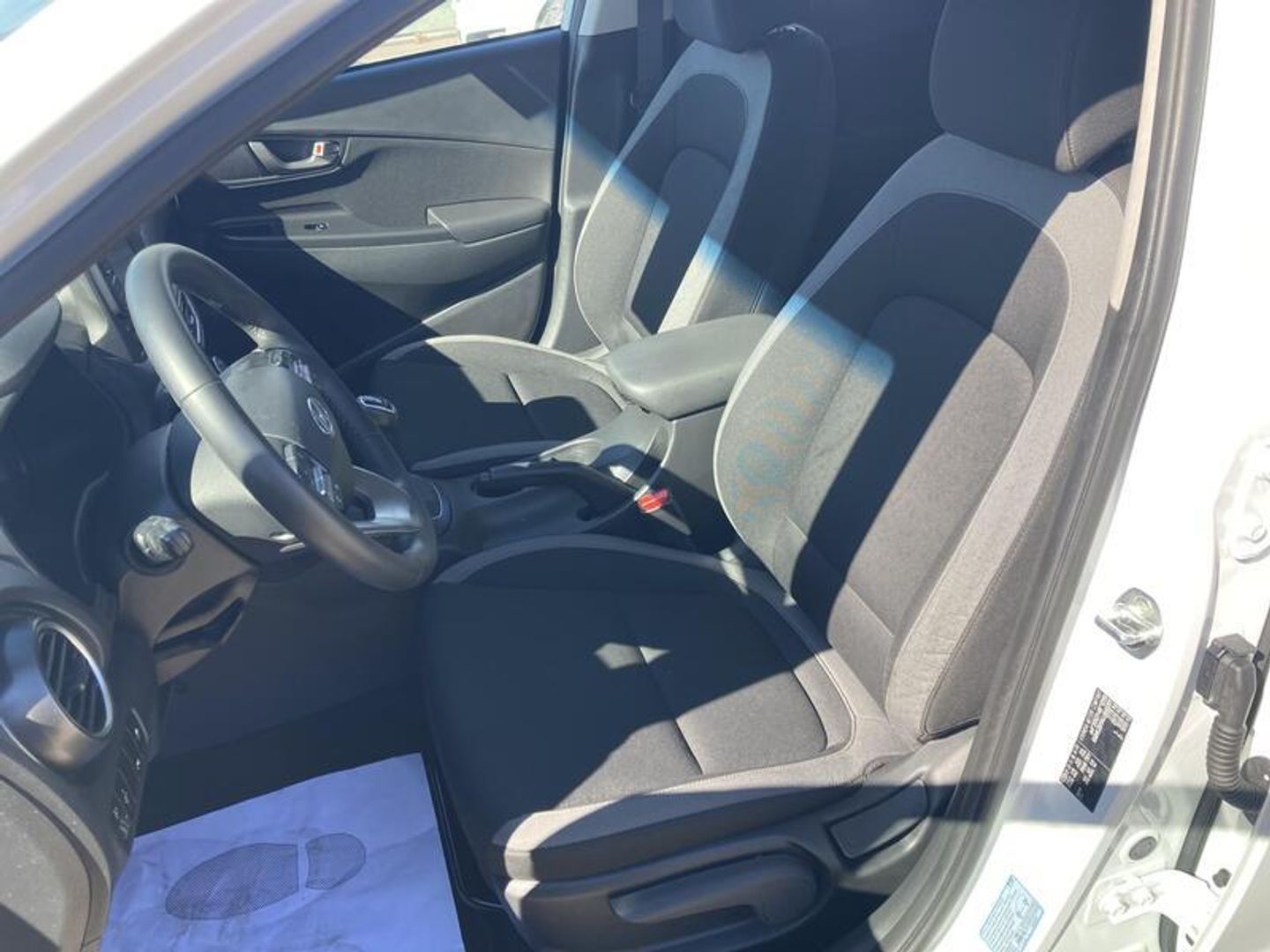 Hyundai Kona 1.0 TGDI Klass 4x2 88 kW (120 CV) Blanco All Terrain / Pick-up
