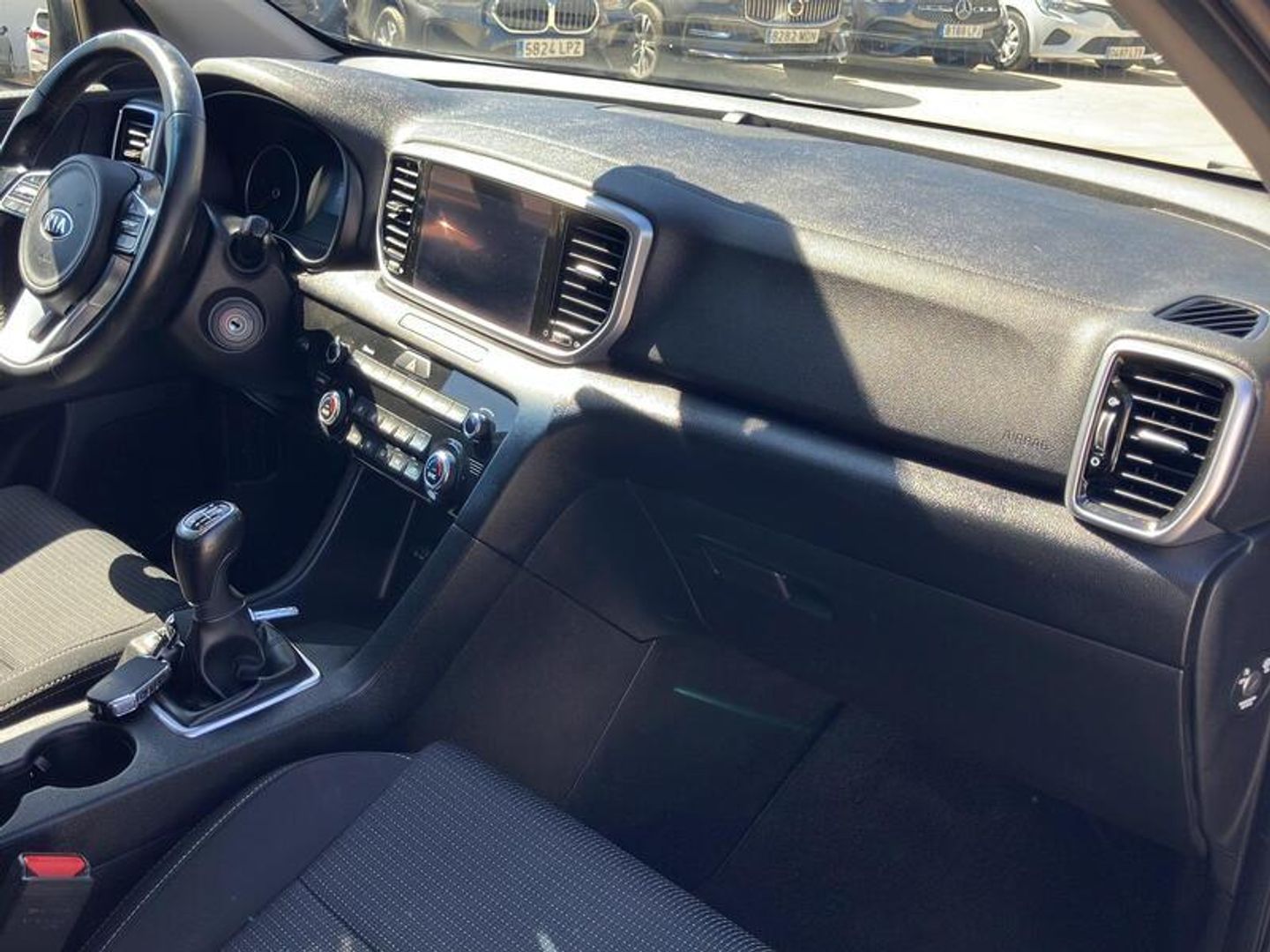 Kia Sportage 1.6 CRDi MHEV Drive Plus 4x2 100 kW (136 CV) Gris SUV