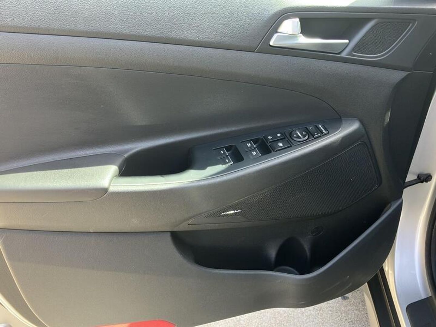 Hyundai Tucson 1.6 CRDI 48V Tecno 4X2 85 kW (116 CV) Gris Plata SUV