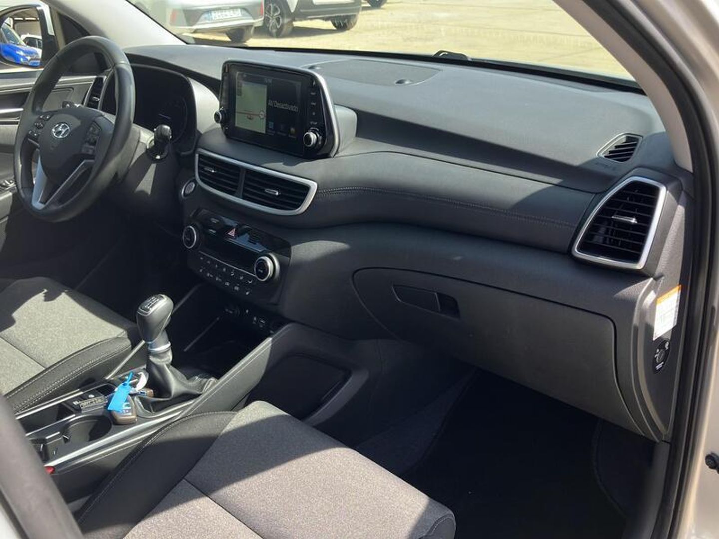 Hyundai Tucson 1.6 CRDI 48V Tecno 4X2 85 kW (116 CV) Gris Plata SUV