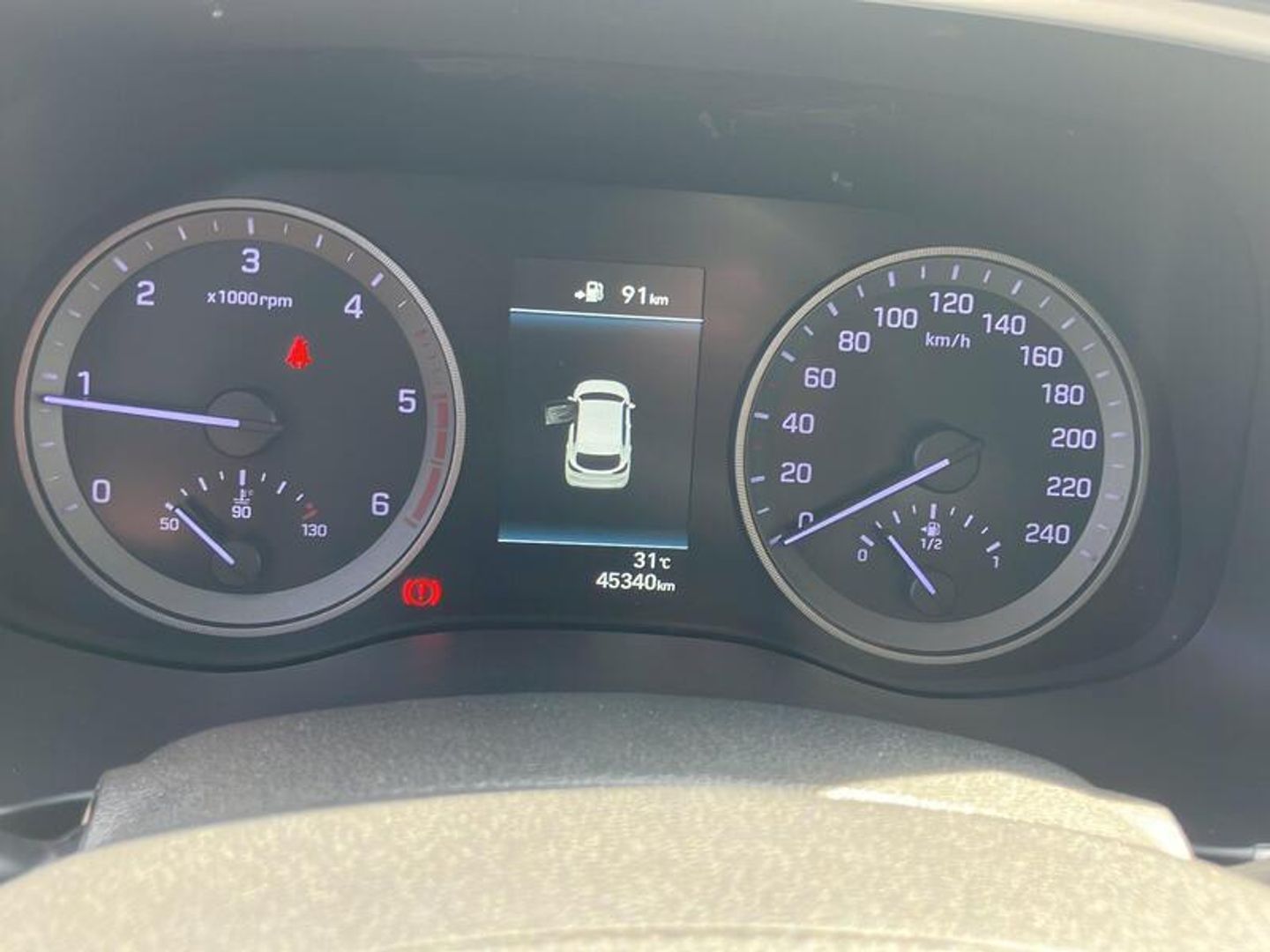 Hyundai Tucson 1.6 CRDI 48V Tecno 4X2 85 kW (116 CV) Gris Plata SUV