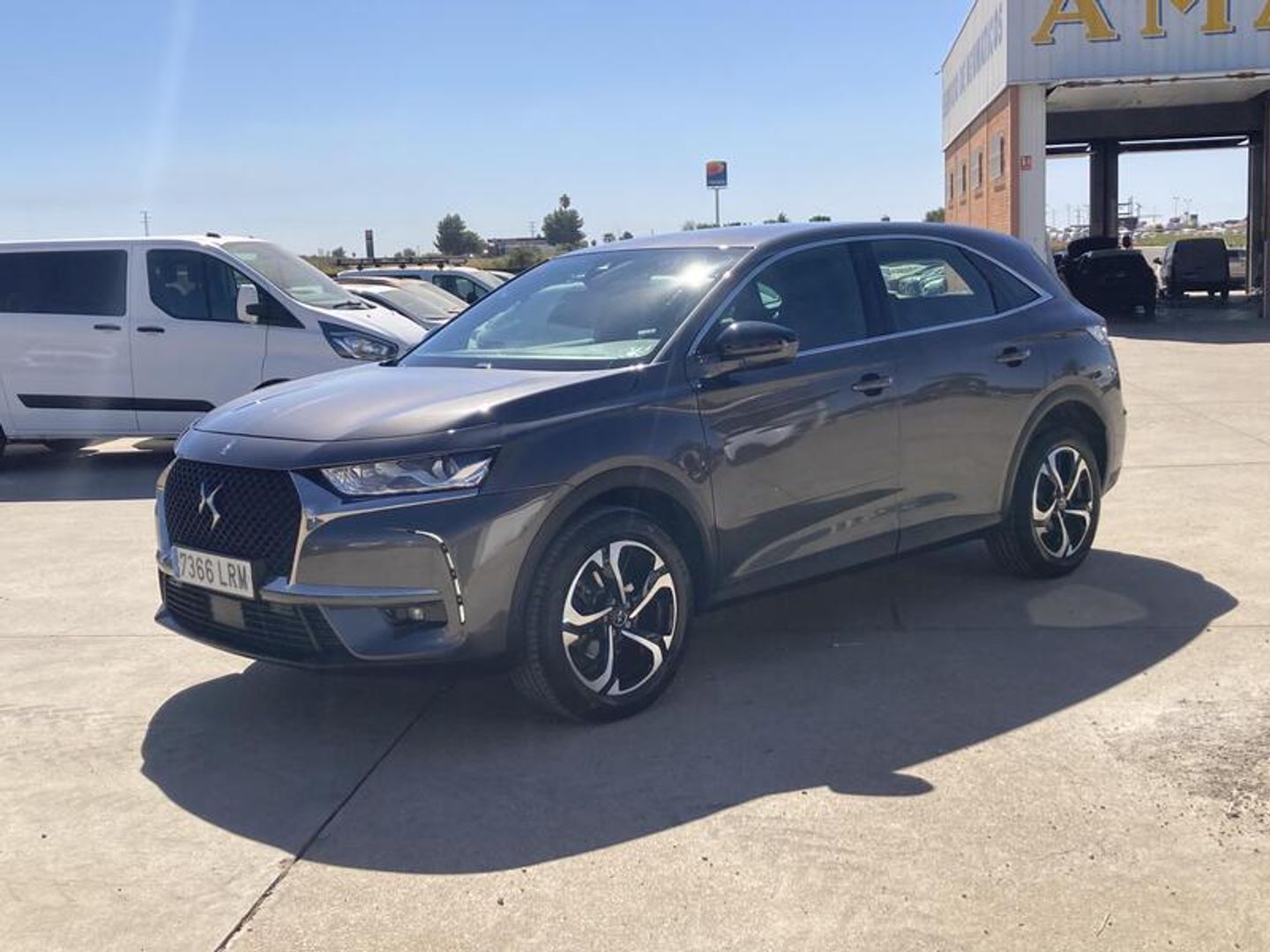 DS DS7 Crossback BlueHDi 130 Bastille Auto 96 kW (130 CV) Gris 
