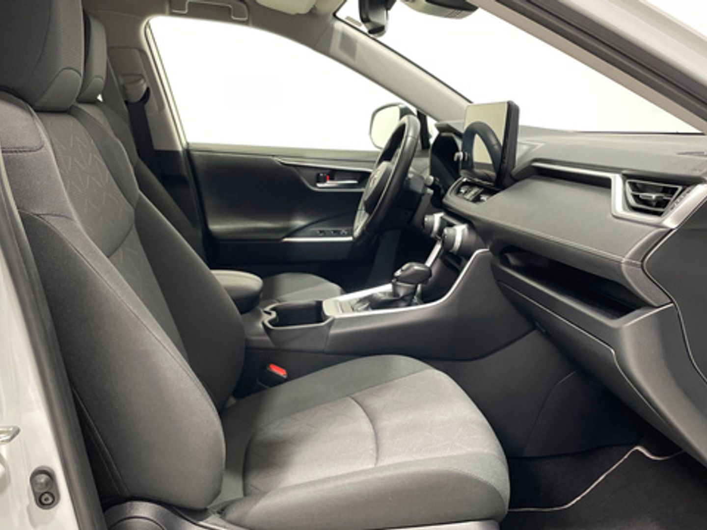 Toyota Rav4 2.5l hybrid Advance 160 kW (218 CV) Blanco All Terrain / Pick-up