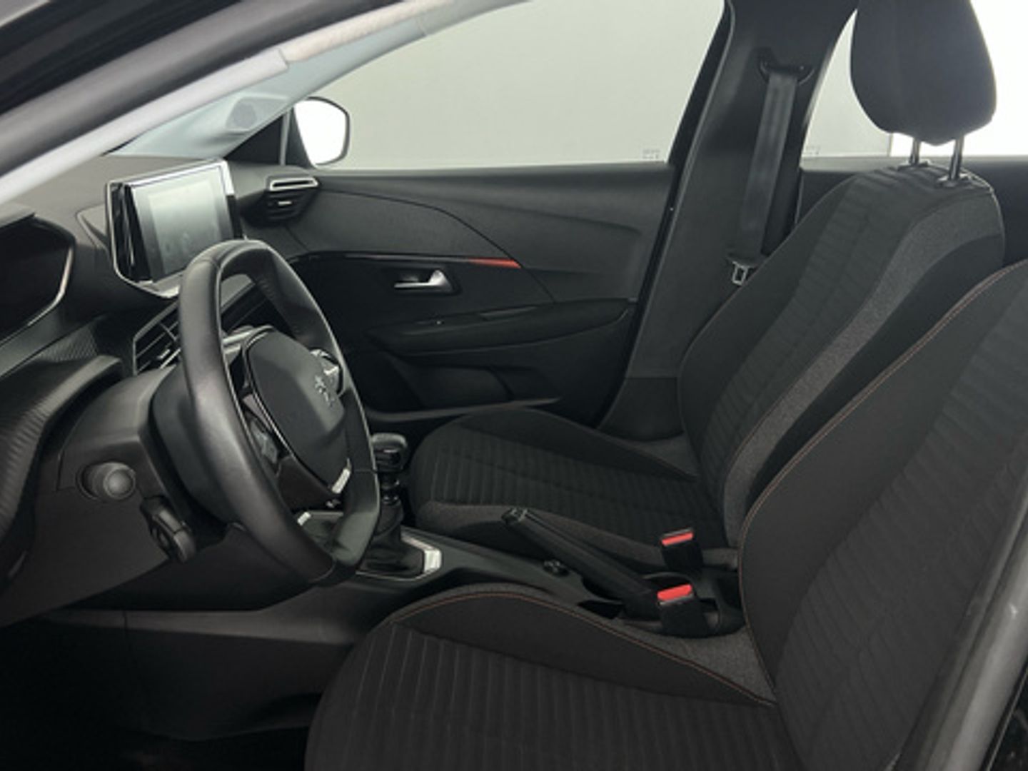 Peugeot 208 PureTech 100 Active Pack 75 kW (100 CV) Negro Compact