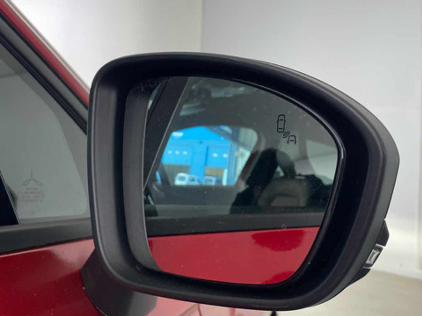 Renault Clio Techno TCe 66 kW (90 CV) Rojo Sedan
