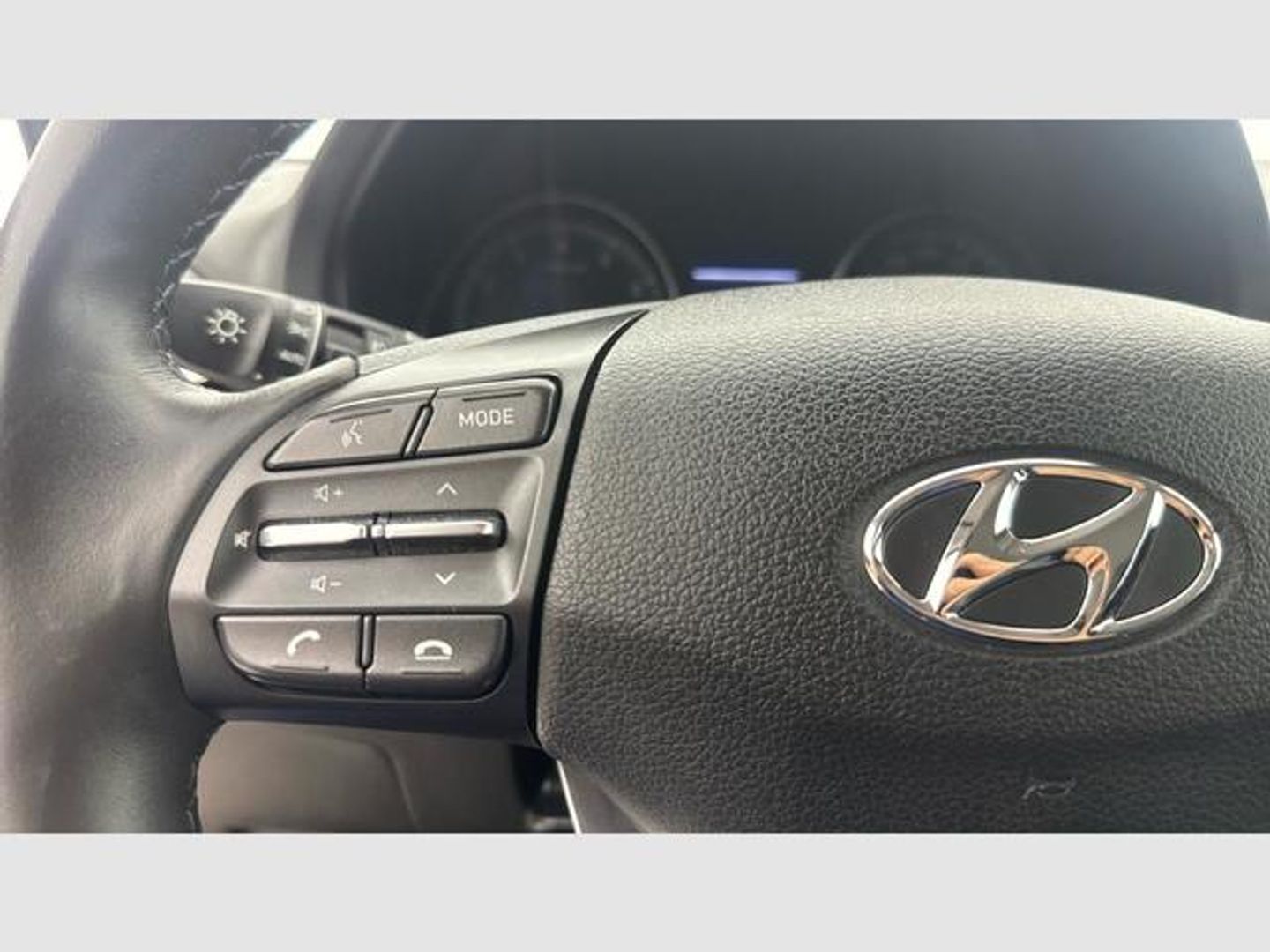 Hyundai i30 1.0 TGDI 48V Klass 88 kW (120 CV) Rojo Compact