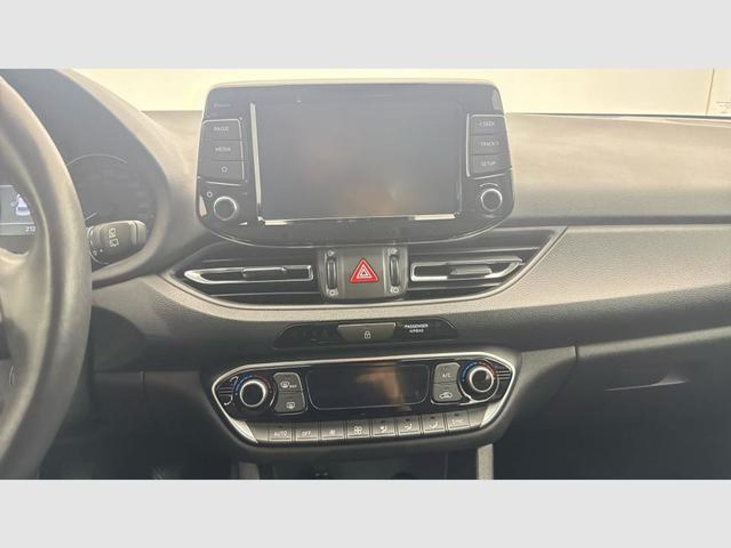 Hyundai i30 1.0 TGDI 48V Klass 88 kW (120 CV) Rojo Compact