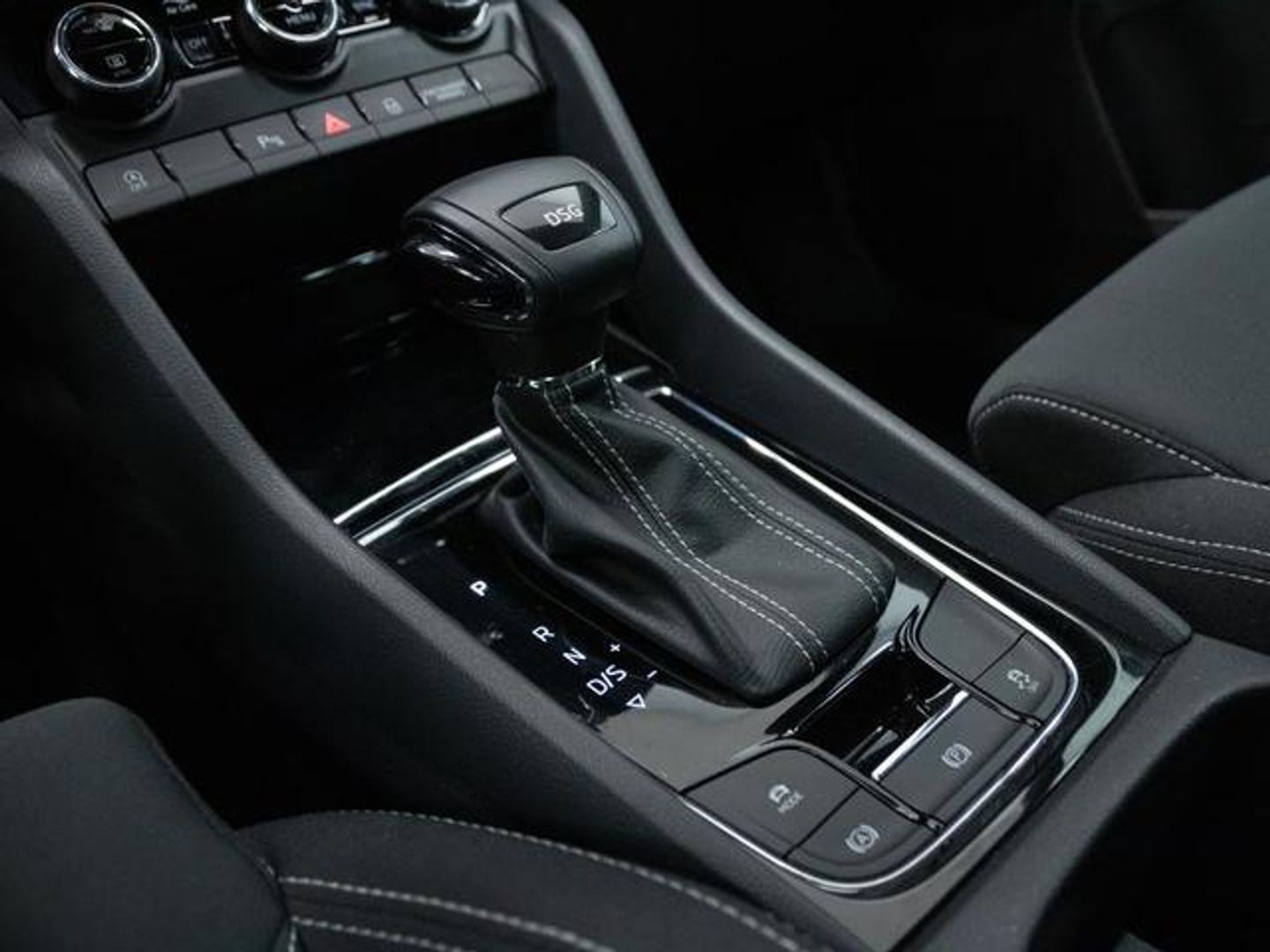 Skoda Karoq 1.5 TSI ACT Sportline DSG 110 kW (150 CV)