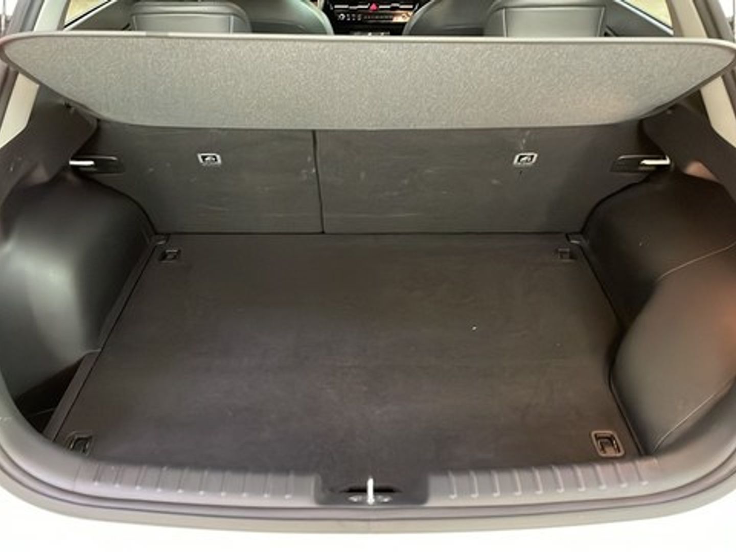 Kia Niro 1.6 GDi PHEV Drive 135 kW (183 CV) Blanco Sedan