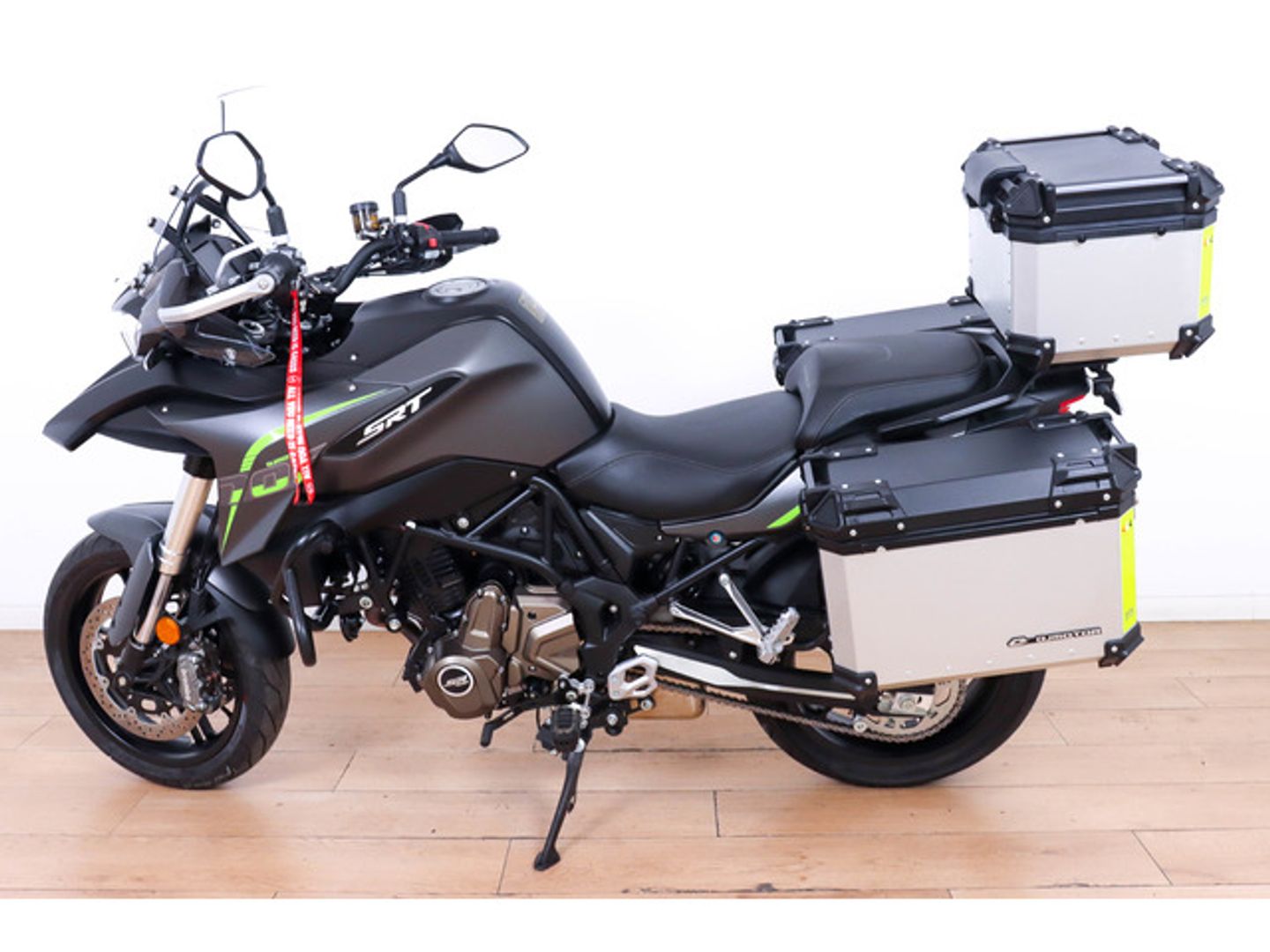 QJ Motor SRT 700X