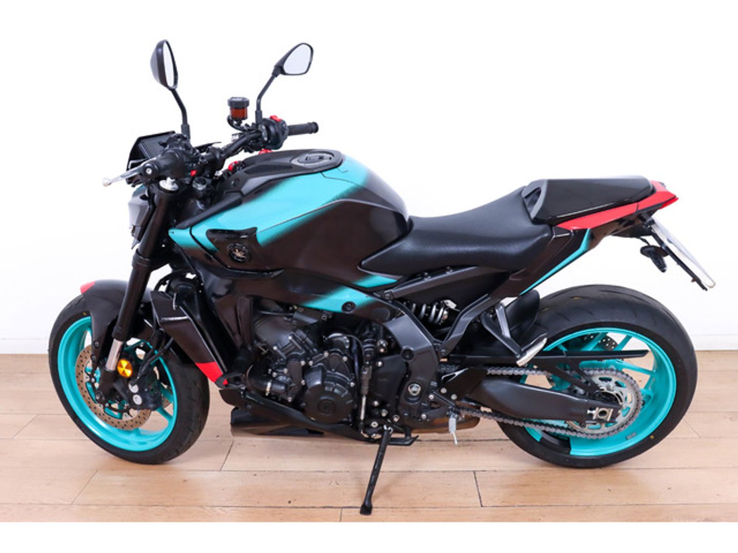 Yamaha MT -09 A2