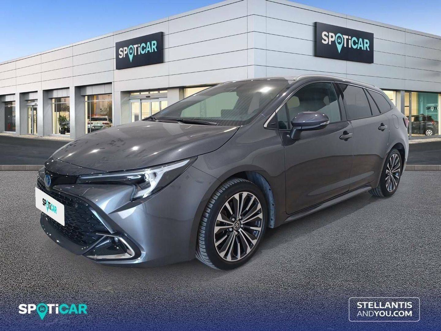Toyota Corolla Touring Sports 200H Style 144 kW (196 CV) Gris Familiar