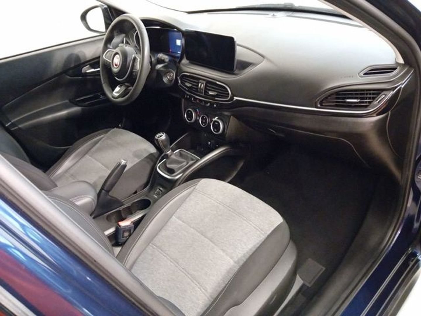 Fiat Tipo 1.0 Cross 73 kW (100 CV)