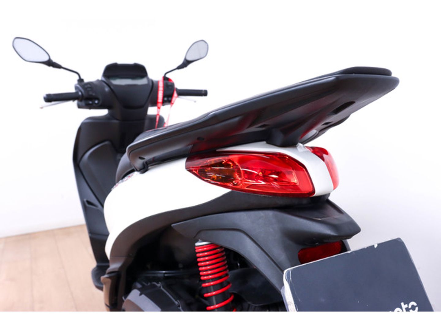 Piaggio Medley 125