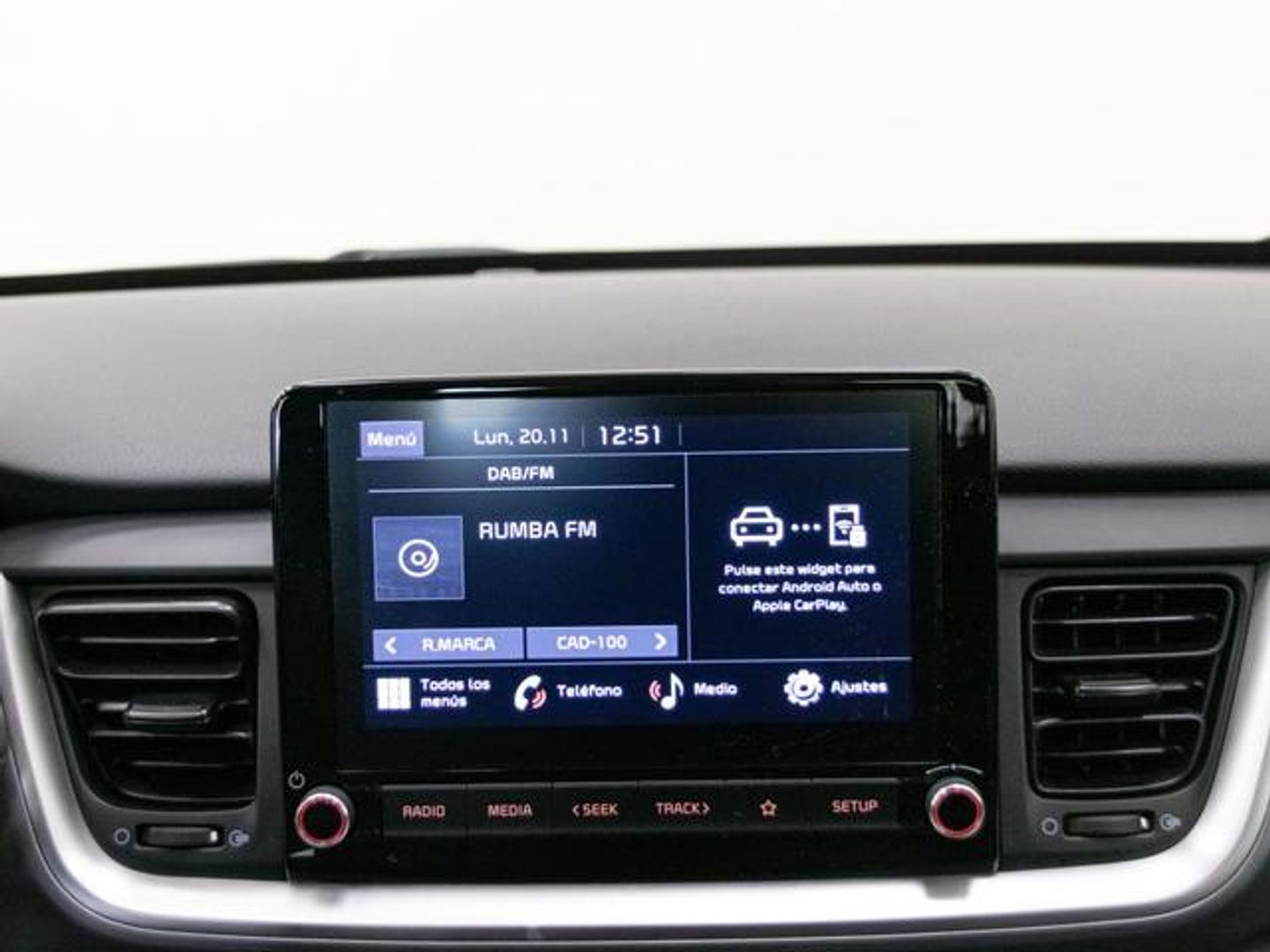 Kia Stonic 1.0 T-GDi MHEV MT Concept 74 kW (100 CV)