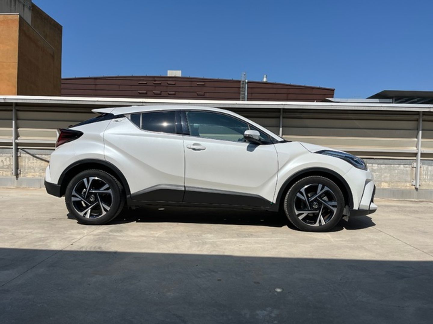 Toyota C-HR 180H Advance 135 kW (184 CV) Blanco SUV