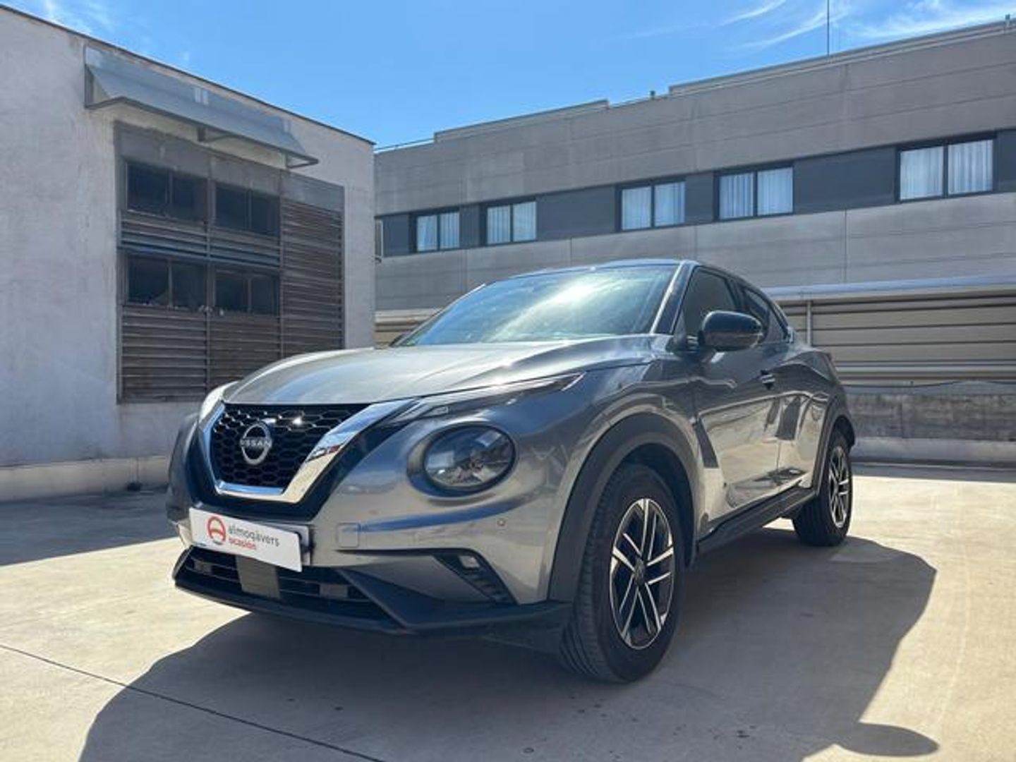 Nissan Juke DIG-T N-Connecta 4x2 84 kW (114 CV) Gris SUV