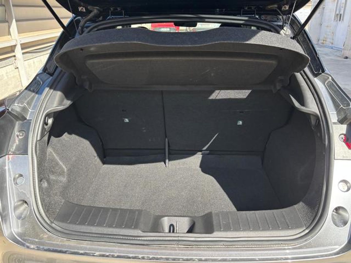 Nissan Juke DIG-T N-Connecta 4x2 84 kW (114 CV) Gris SUV