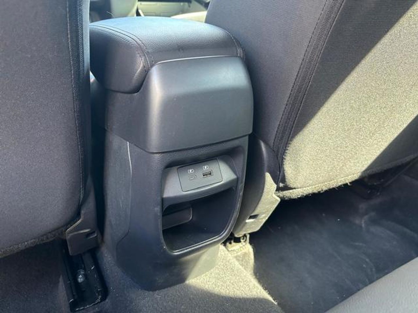 Nissan Juke DIG-T N-Connecta 4x2 84 kW (114 CV) Gris SUV