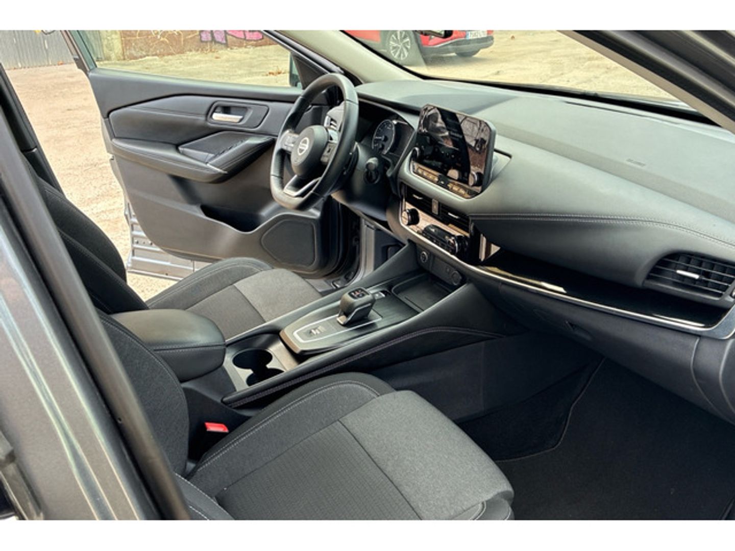 Nissan Qashqai DIG-T 160 mHEV N-Connecta Xtronic 116 kW (158 CV) Gris SUV