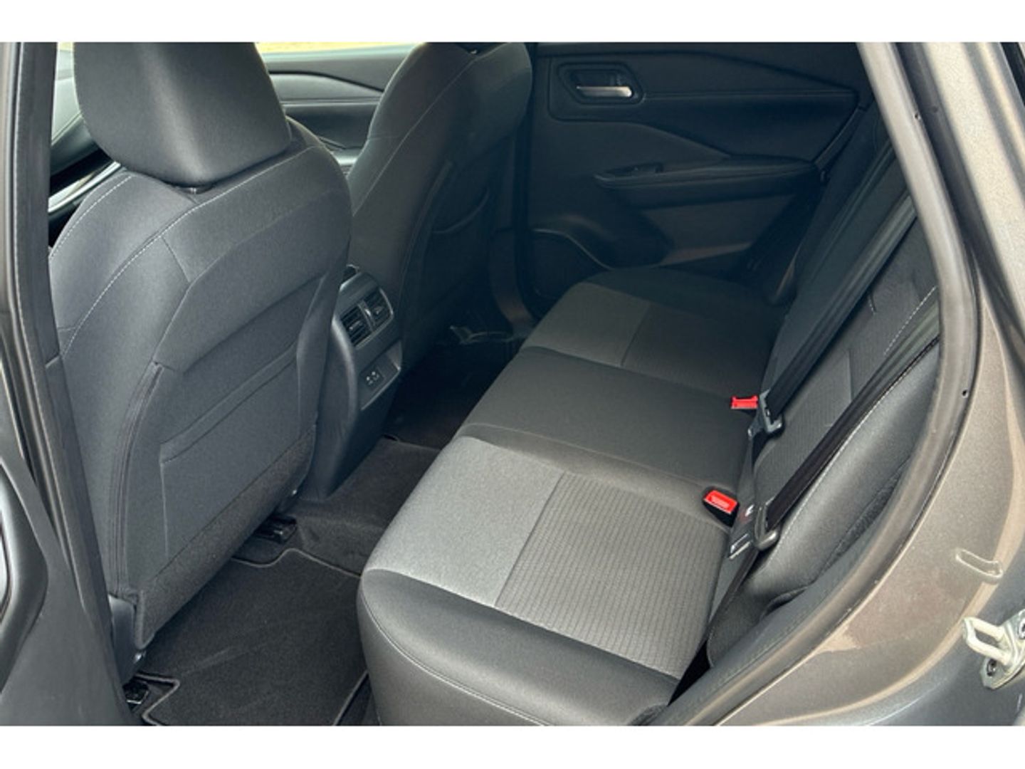 Nissan Qashqai DIG-T 160 mHEV N-Connecta Xtronic 116 kW (158 CV) Gris SUV
