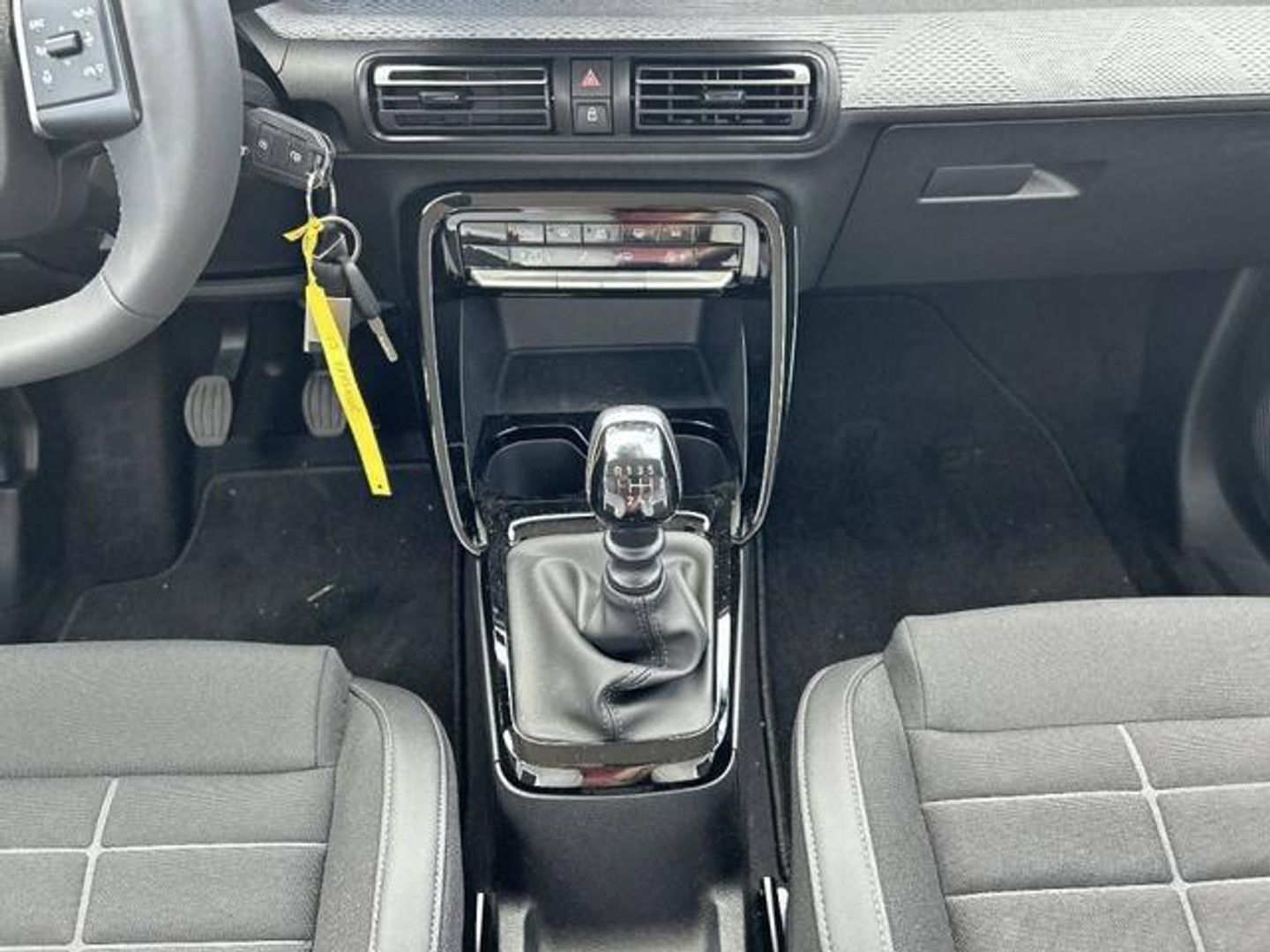 Citroen C3 1.2 Turbo Max 74 kW (100 CV) Blanco Sedan