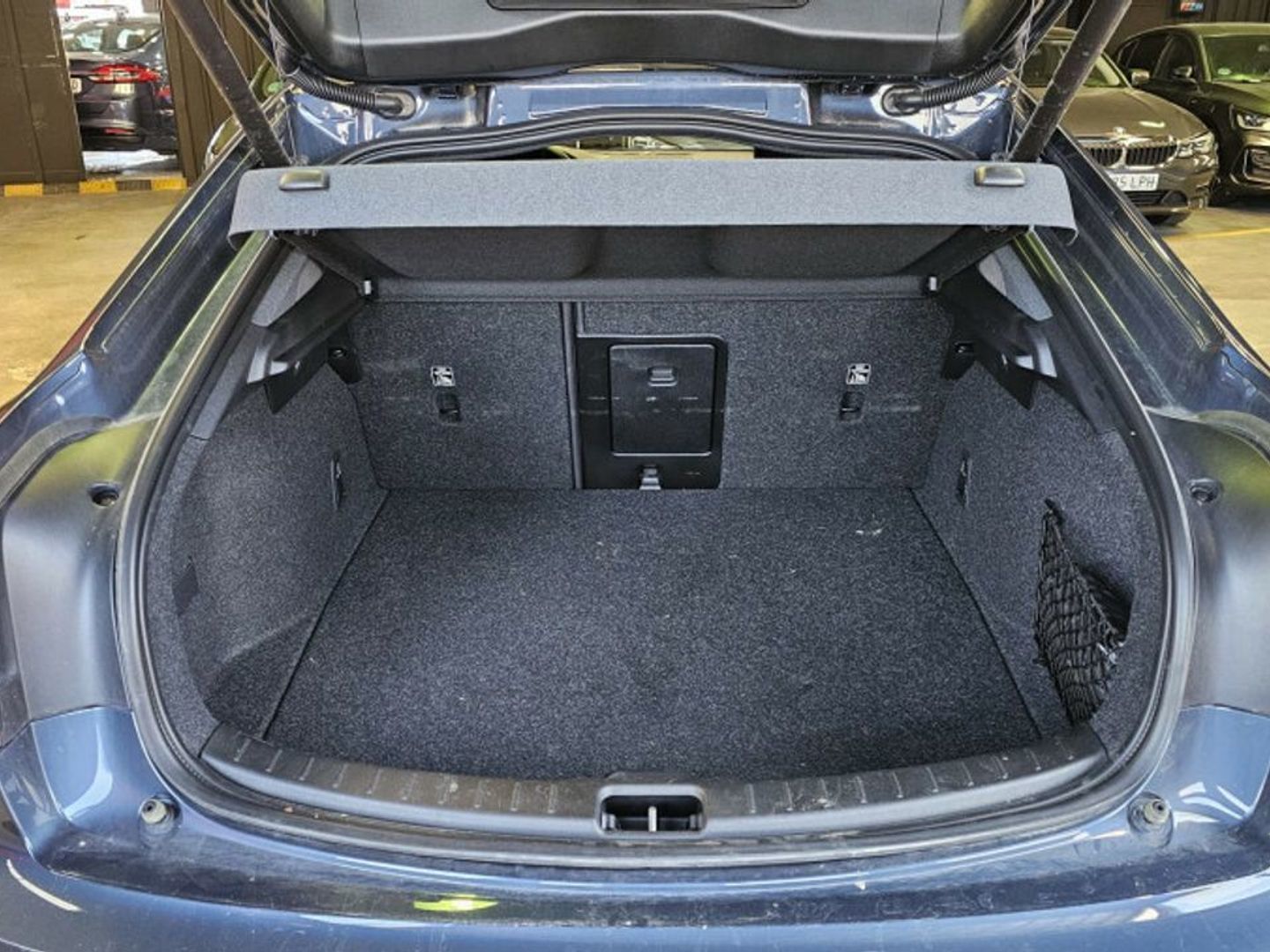 Polestar 2 Long Range Single Motor FWD 170 kW (231 CV) Azul Sedan