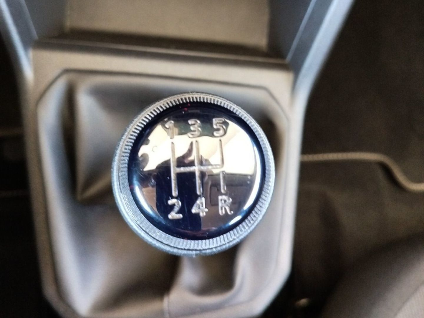 Dacia Sandero Essential ECO-G 74 kW (101 CV) Gris Compact