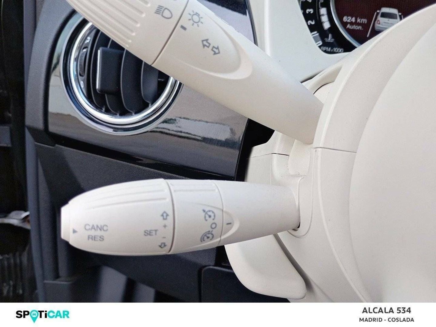 Fiat 500 1.0 Hybrid Dolcevita 51 kW (70 CV)