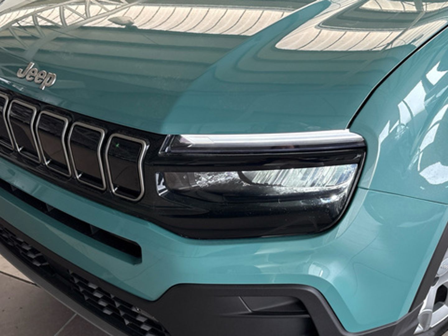 Jeep Avenger 1.2 G Altitude 74 kW (100 CV) Azul All Terrain / Pick-up