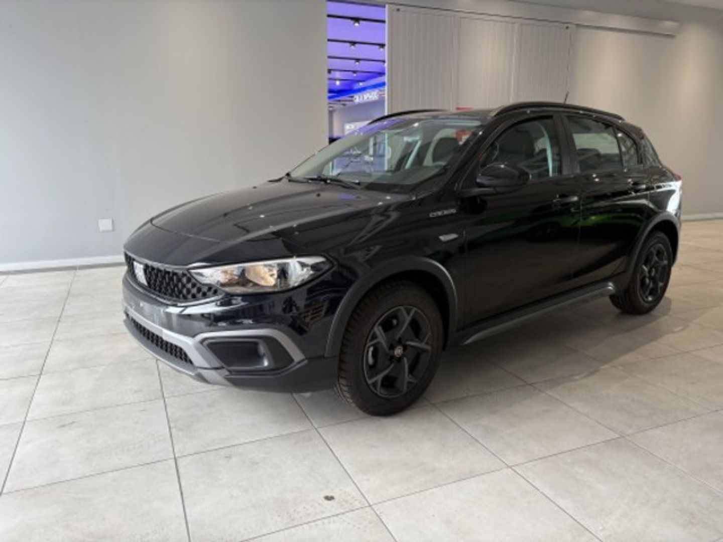 Fiat Tipo 1.6 Multijet City Cross 96 kW (130 CV) Negro Sedan