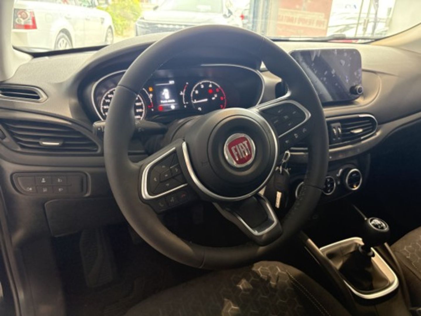 Fiat Tipo 1.6 Multijet City Cross 96 kW (130 CV) Negro Sedan