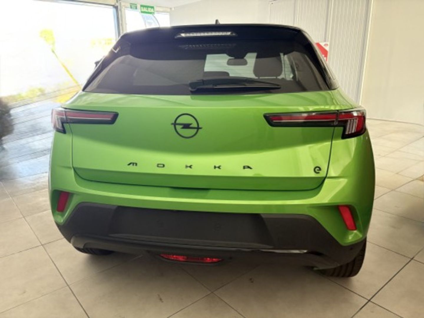 Opel Mokka-e BEV 50kWh GS Line-e 100 kW (136 CV) Verde SUV