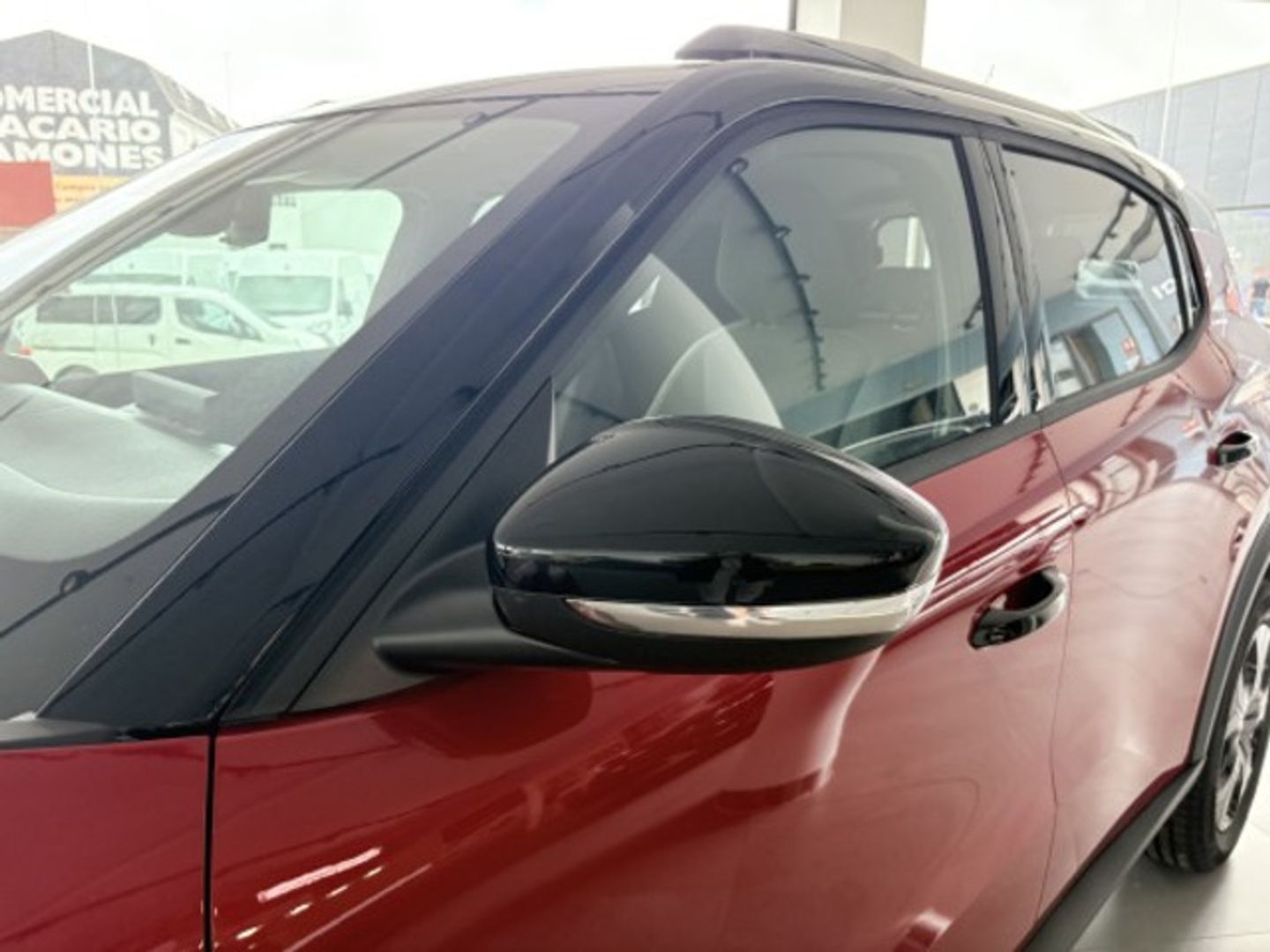 Citroen C3 Aircross PureTech 100 S&S Plus 74 kW (100 CV) Rojo SUV