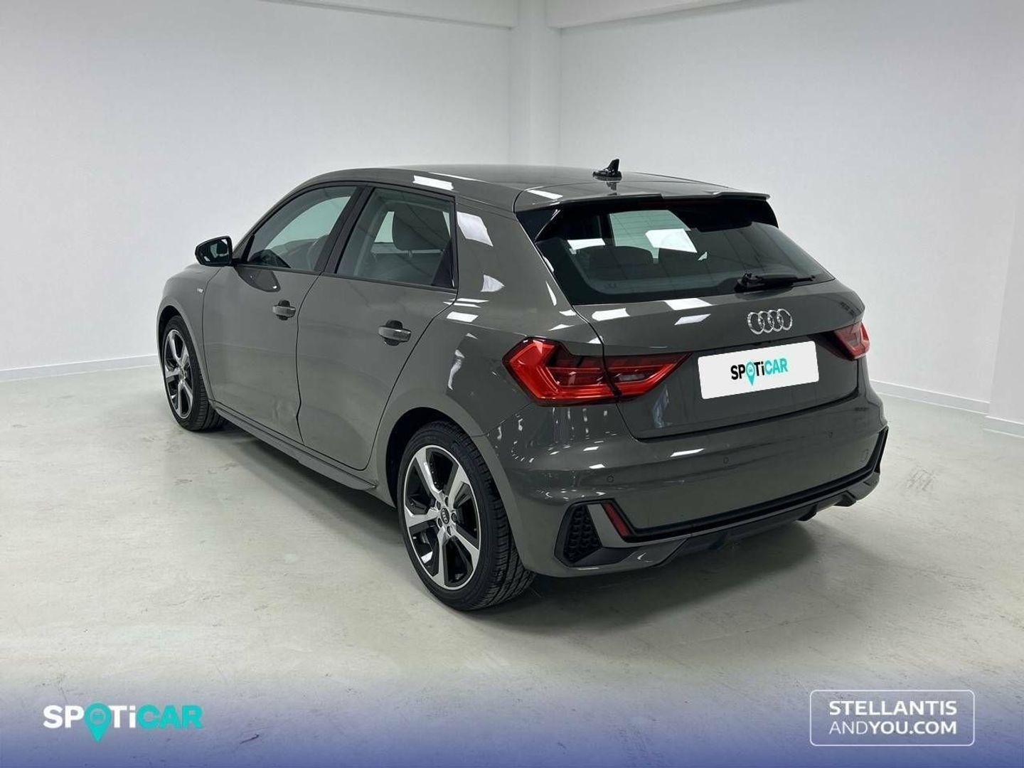 Audi A1 Sportback Adrenalin edition 25 TFSI 70 kW (95 CV) Gris Compact